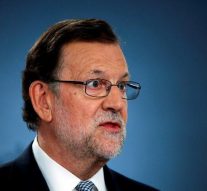 Spain’s Rajoy to start government talks with other parties on Friday