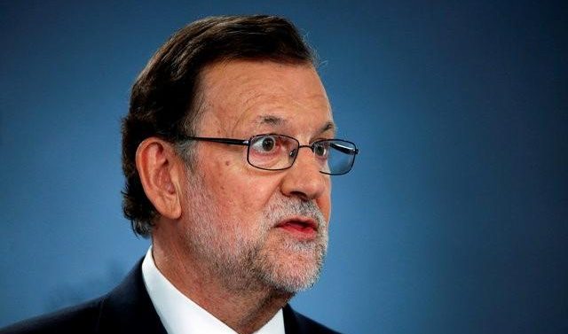 Spain’s Rajoy to start government talks with other parties on Friday