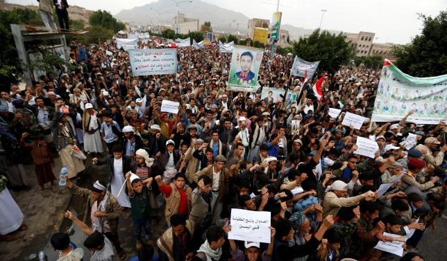 Houthi-led bloc says to set up body to run Yemen with peace talks stalled